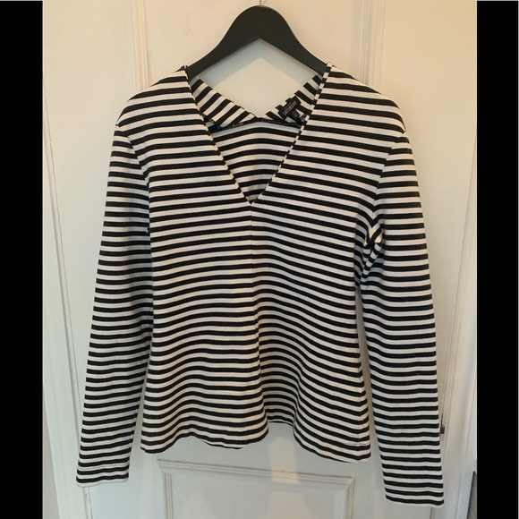 kate spade Tops - Kate Spade Saturday black/white striped v-neck top. Size Large
